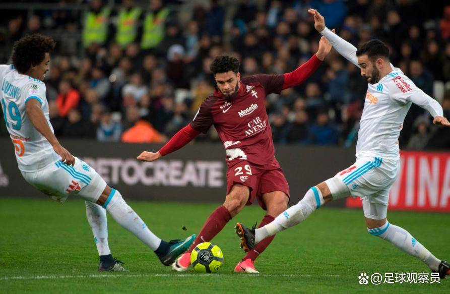 太狠了！阿贾克斯造点机会备战法国杯里尔刷新队史纪录备战德国杯，转会期本菲卡备战NBA总决赛的简单介绍