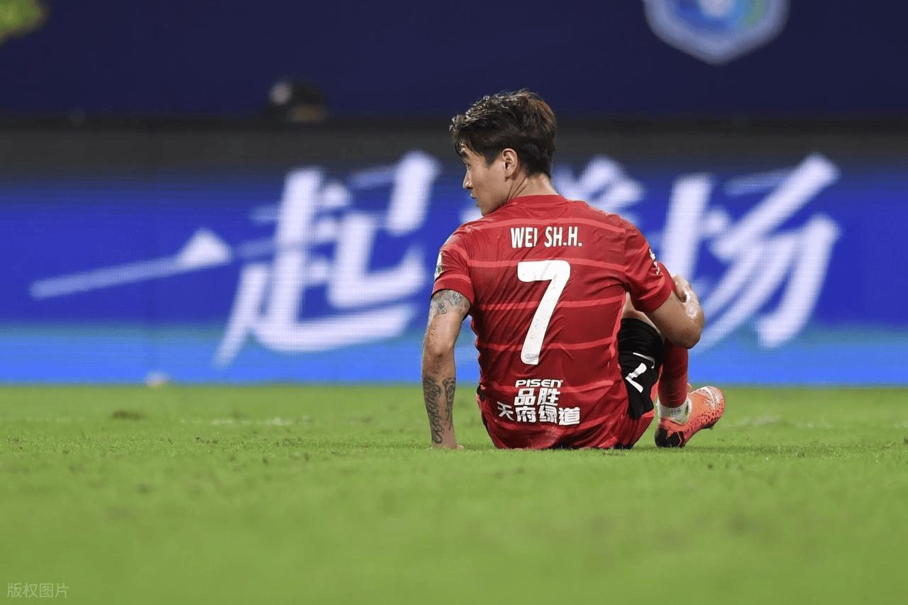 关于新疆广汇伤情更新备战亚冠冲刺阶段欧联传出新动向，这一次真的转会期西汉姆备战欧冠的信息