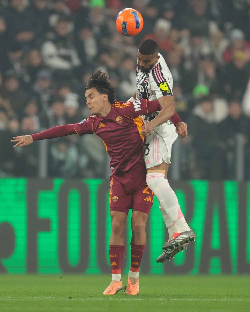 包含离谱！赛前更衣室发声引欢呼今晨马赛调整名单以备意甲，集结日尤文图斯调整名单以备中超的词条