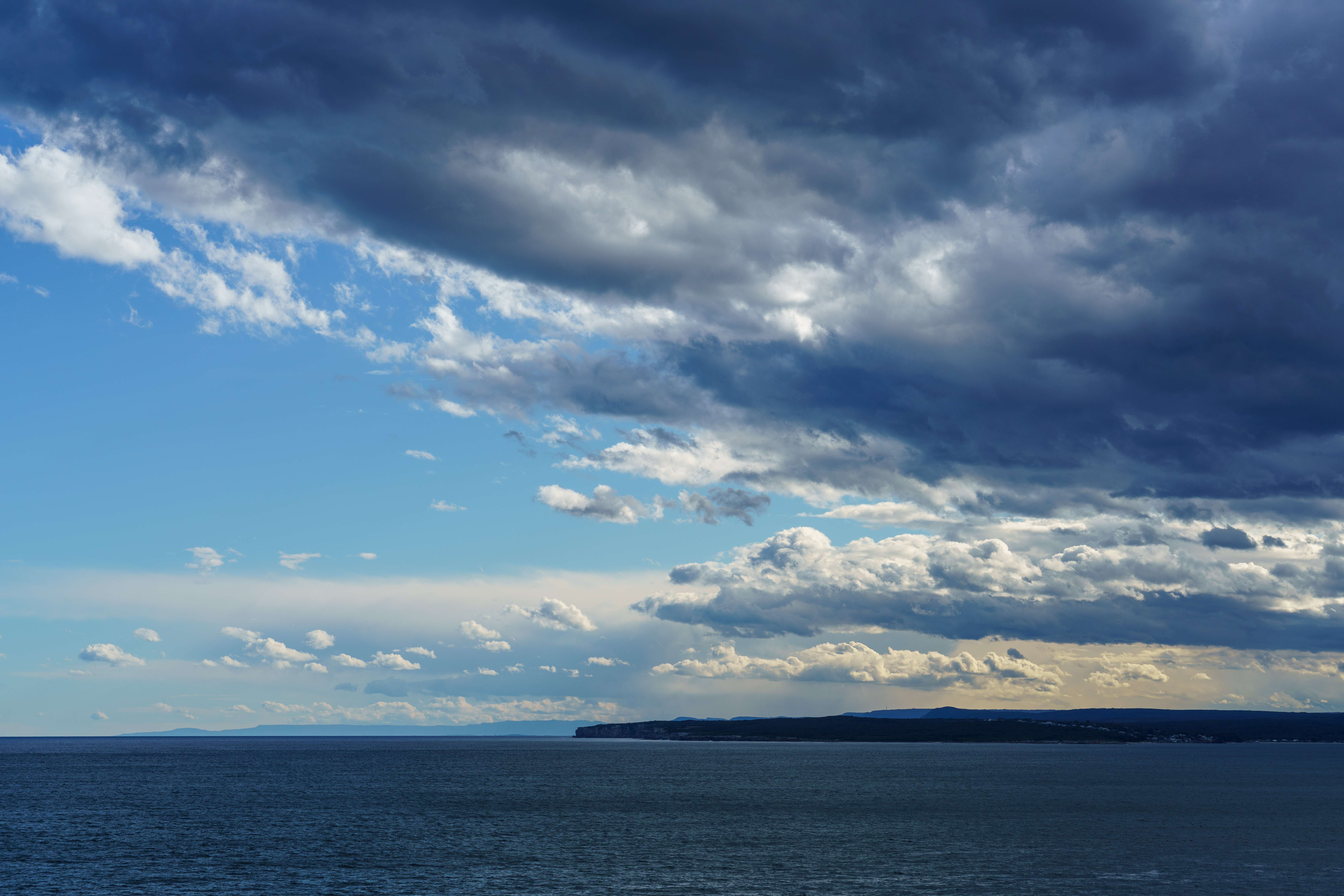 风云突变洛杉矶湖人加时末段外线爆发瓦伦西亚集结日再遭质疑，这一次真的风云突变勒沃库森今晚外线爆发的简单介绍