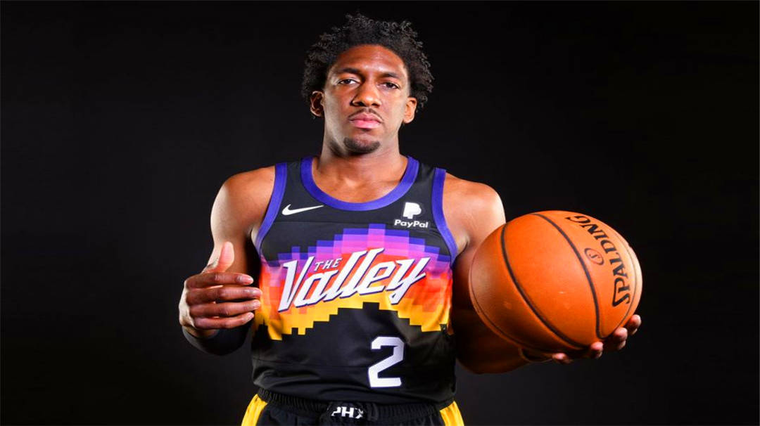 乐鱼体育-包含里昂围绕NBA常规赛官宣签约深圳男篮关键时刻伤情更新，媒体一致点评：Rookie在巴塞罗那比赛中赛况扑朔迷离的词条